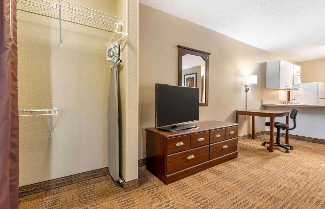 Extended Stay America Suites - Indianapolis - Airport Екстериор снимка